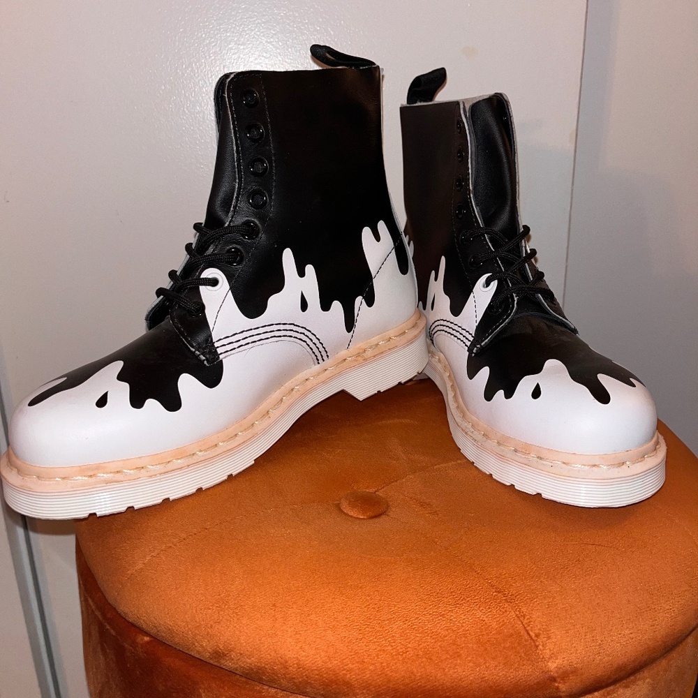 Dr. Martens Paint Splat Softy T